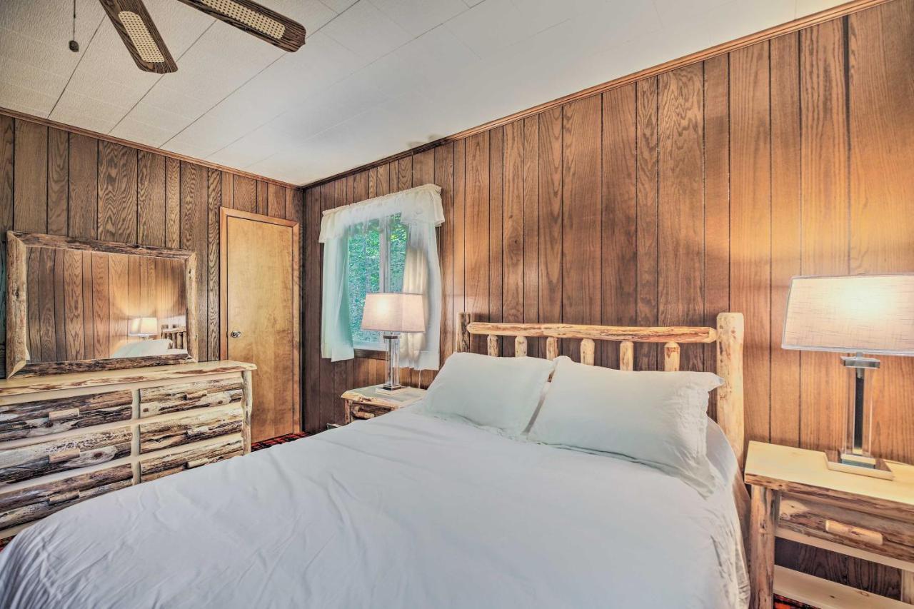 Cozy Adirondacks Cabin Walk To Lake Eaton! Jay المظهر الخارجي الصورة